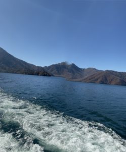 中禅寺湖　遊覧船からの風景